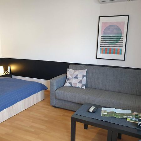 Central Apartman Salgótarján Exteriör bild