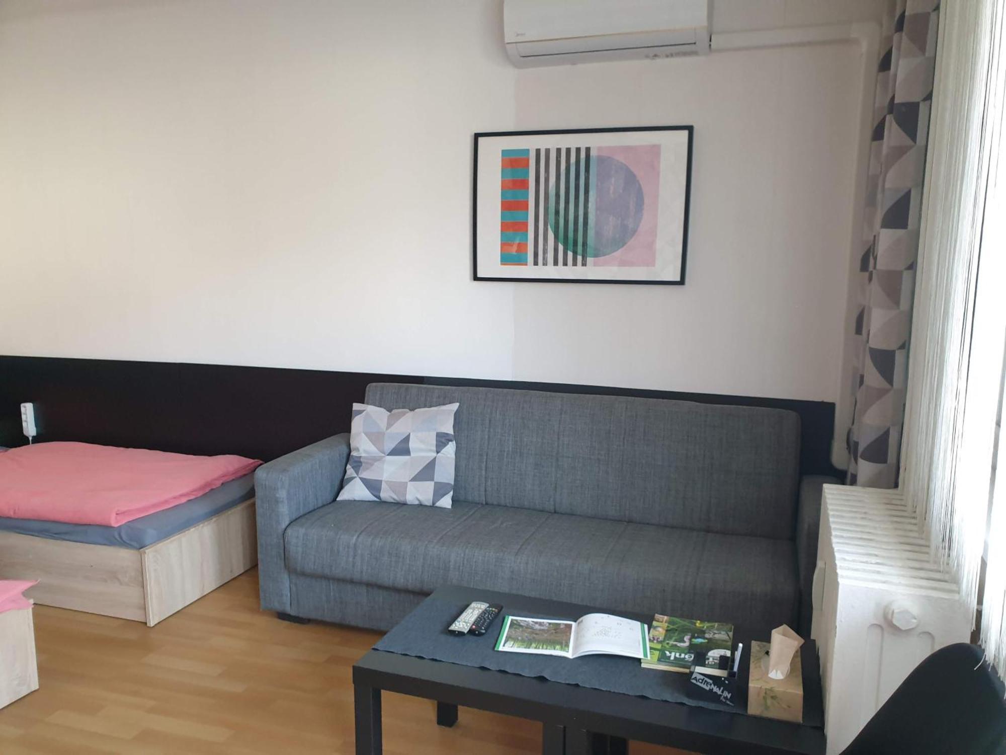 Central Apartman Salgótarján Exteriör bild